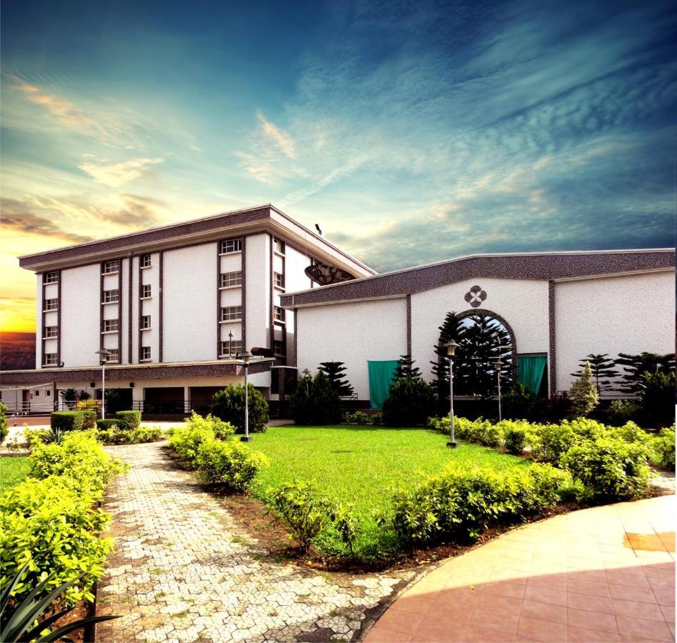 Welcome Centre Hotels Lagos Exterior photo