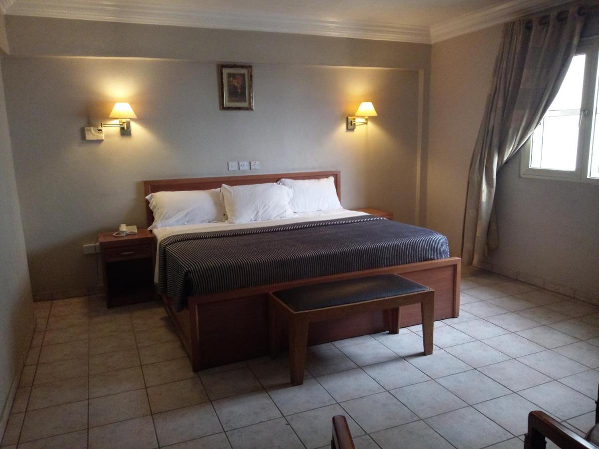 Welcome Centre Hotels Lagos Exterior photo