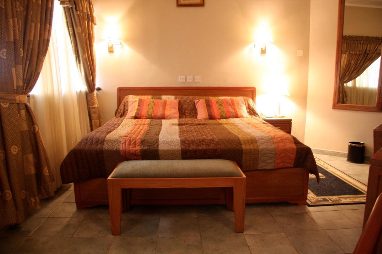 Welcome Centre Hotels Lagos Exterior photo