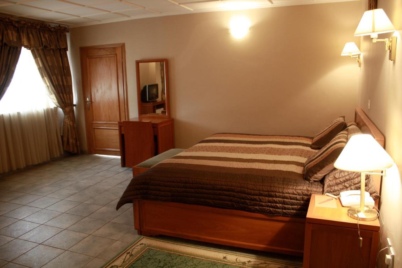 Welcome Centre Hotels Lagos Exterior photo